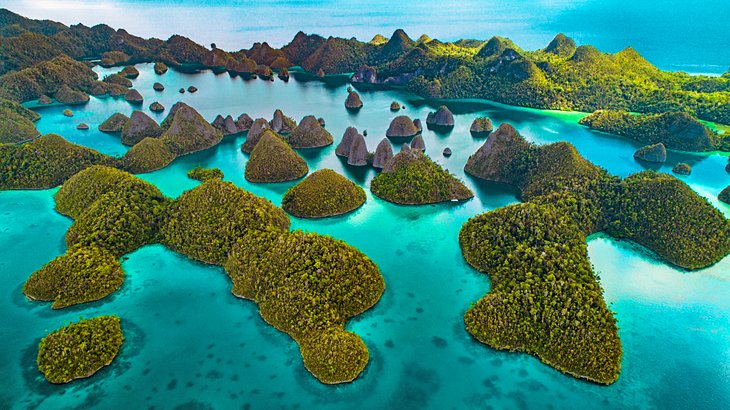 Indonesia Tour Packages For 4 Nights And 5 Days 